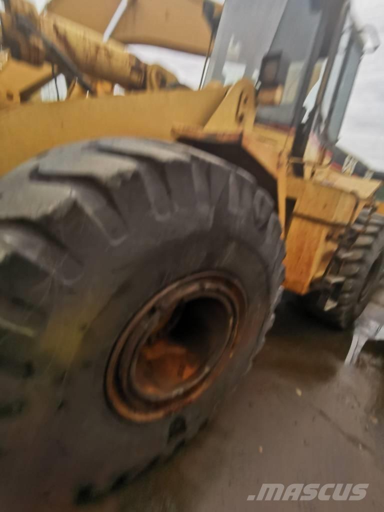 CAT 966F Utovarivači na točkove