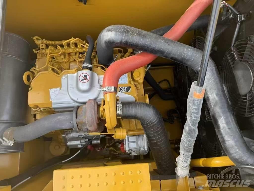 CAT 320 GC Bageri guseničari