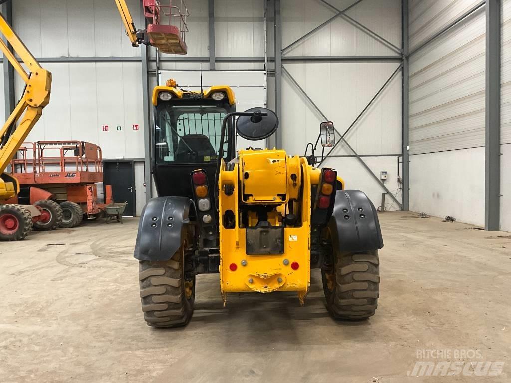 JCB 535-125 Teleskopski viljuškari