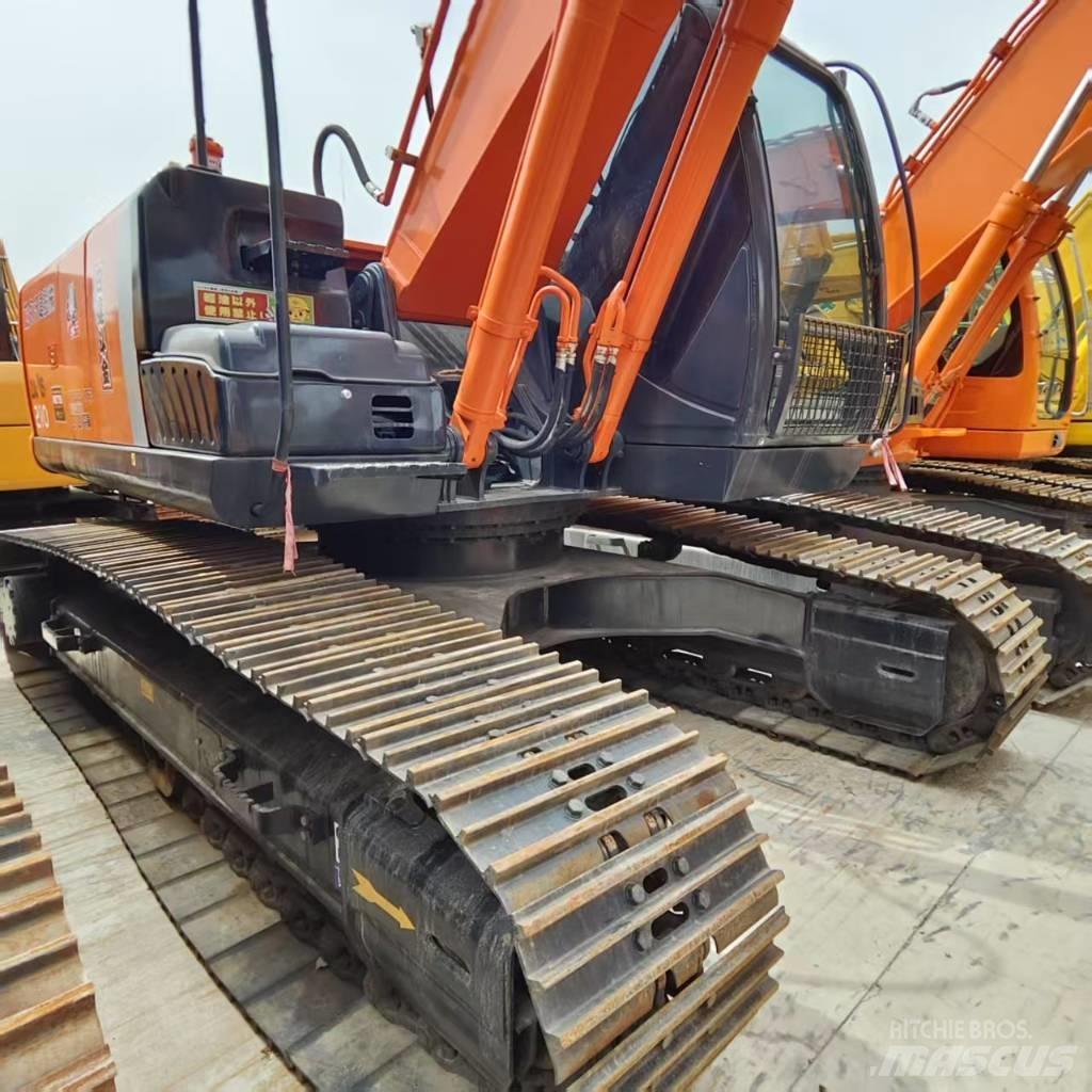 Hitachi ZX 210 Bageri guseničari