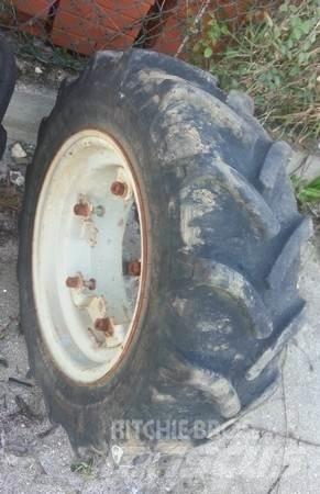  Pneu 280/70R18 Gume, točkovi i felne