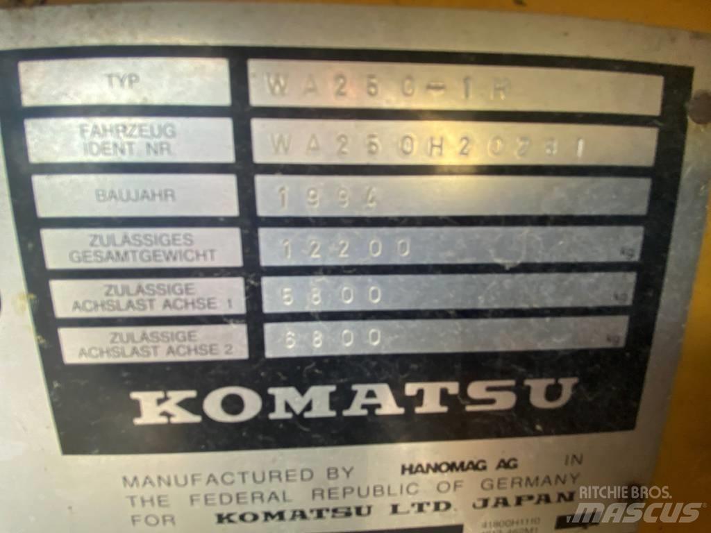 Komatsu WA 250 PT-1H Prednji utovarivači i bageri