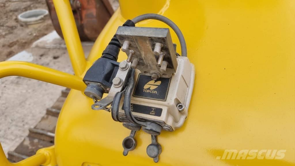 Komatsu D 51 EX-22 Buldožeri guseničari