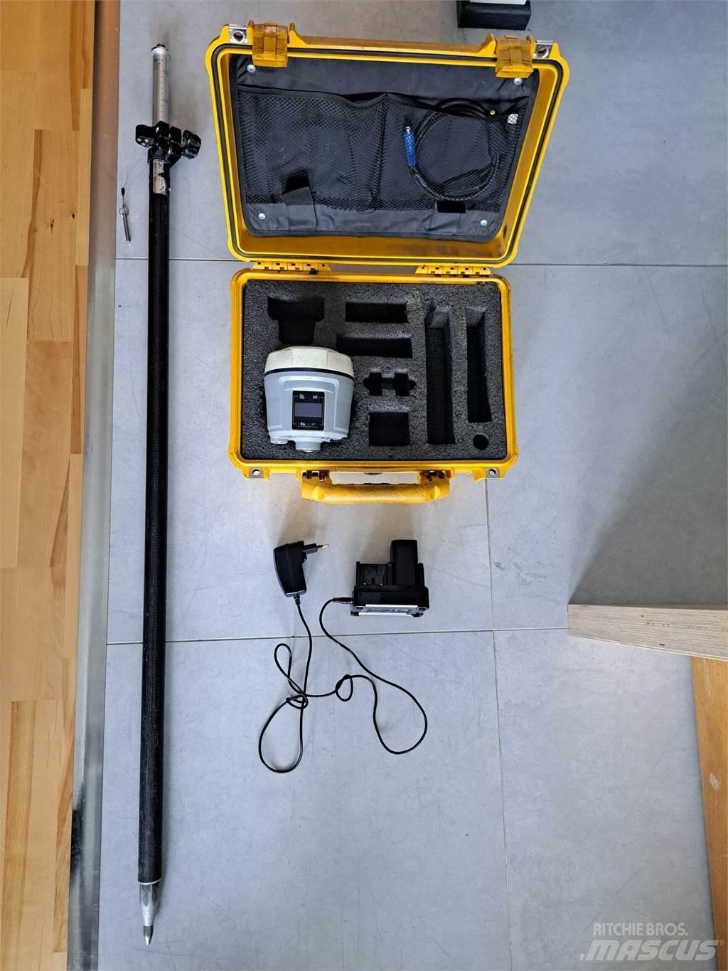 CHC i80 GNSS Instrumenti, oprema za merenje i automatizaciju