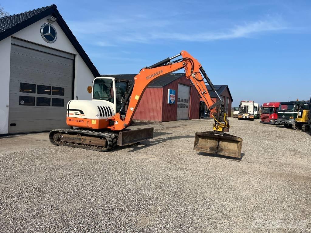 Schaeff HR 32 Midi bageri 7t – 12t