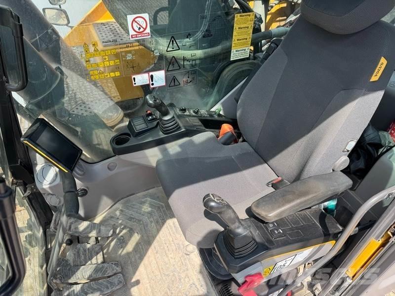 Volvo EC 380 EL Bageri guseničari