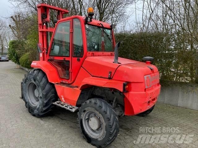 Manitou M 26.4 Vanterenski viljuškar