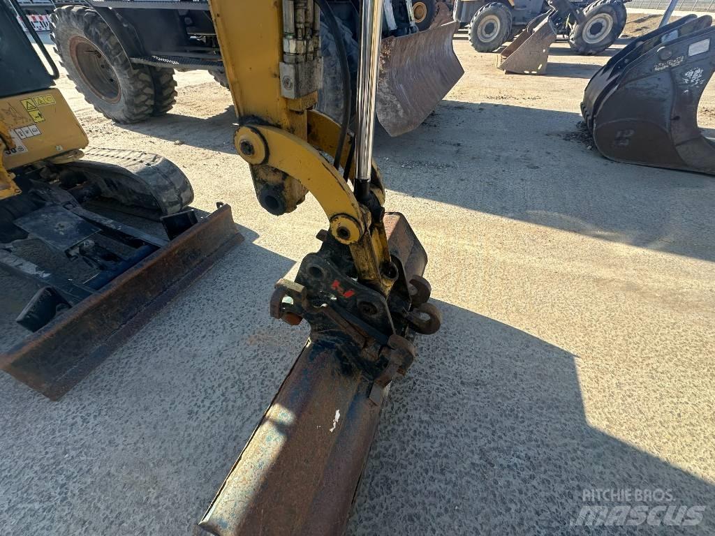 CAT 301.8 Mini bageri < 7t