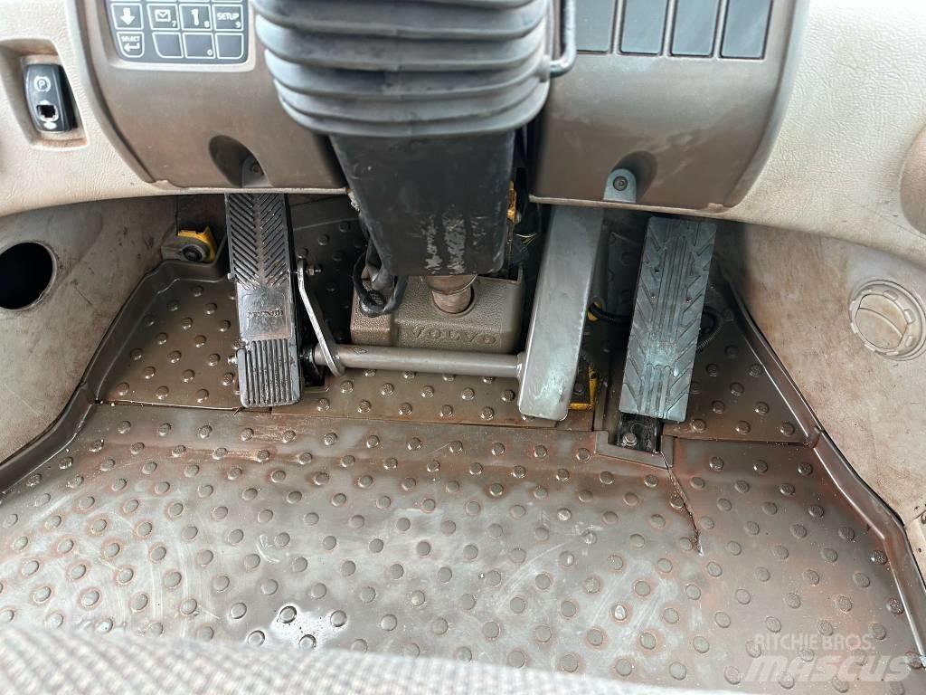 Volvo L180F Utovarivači na točkove