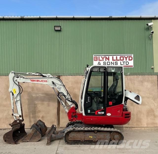Takeuchi TB 230 Mini bageri < 7t