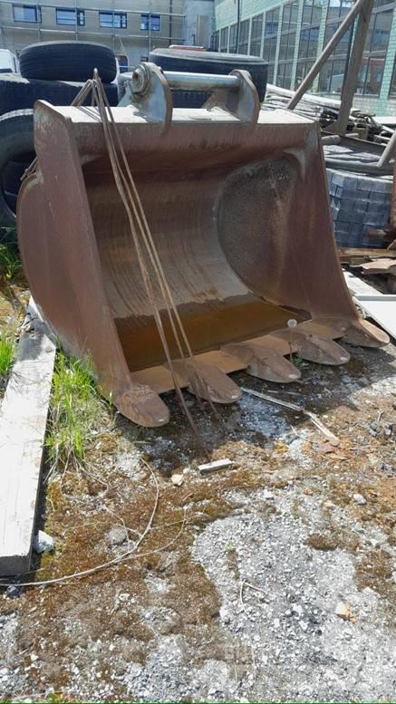 Liebherr R 934 Bageri guseničari