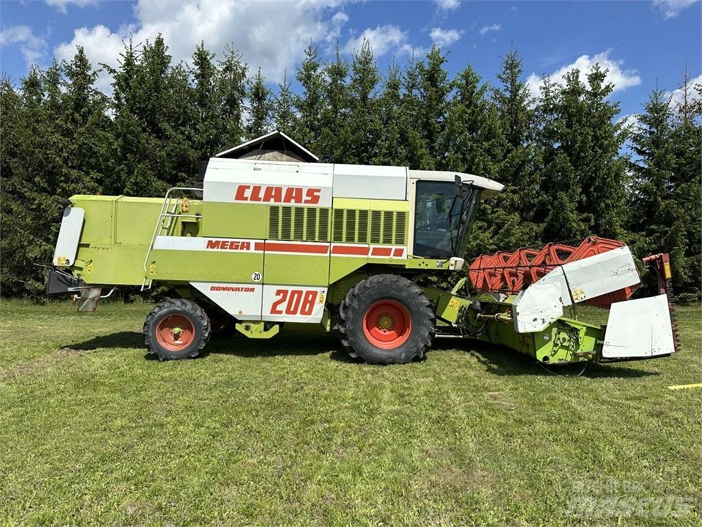 CLAAS Mega 208 Kombajni