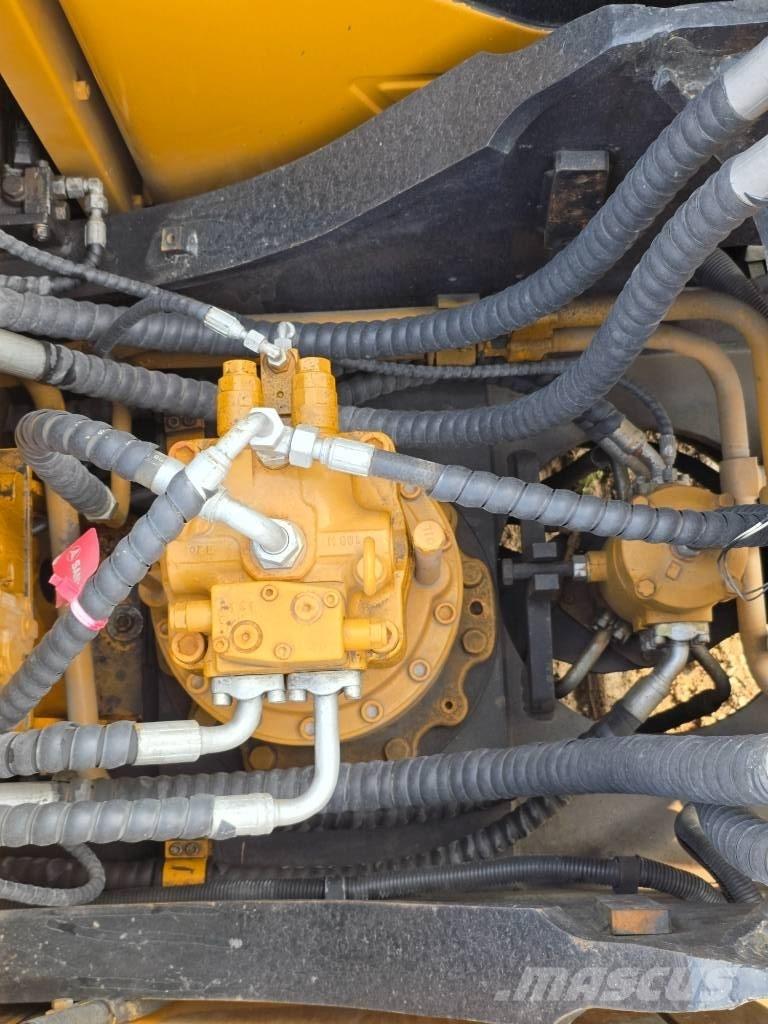 Sany SY215C Bageri guseničari