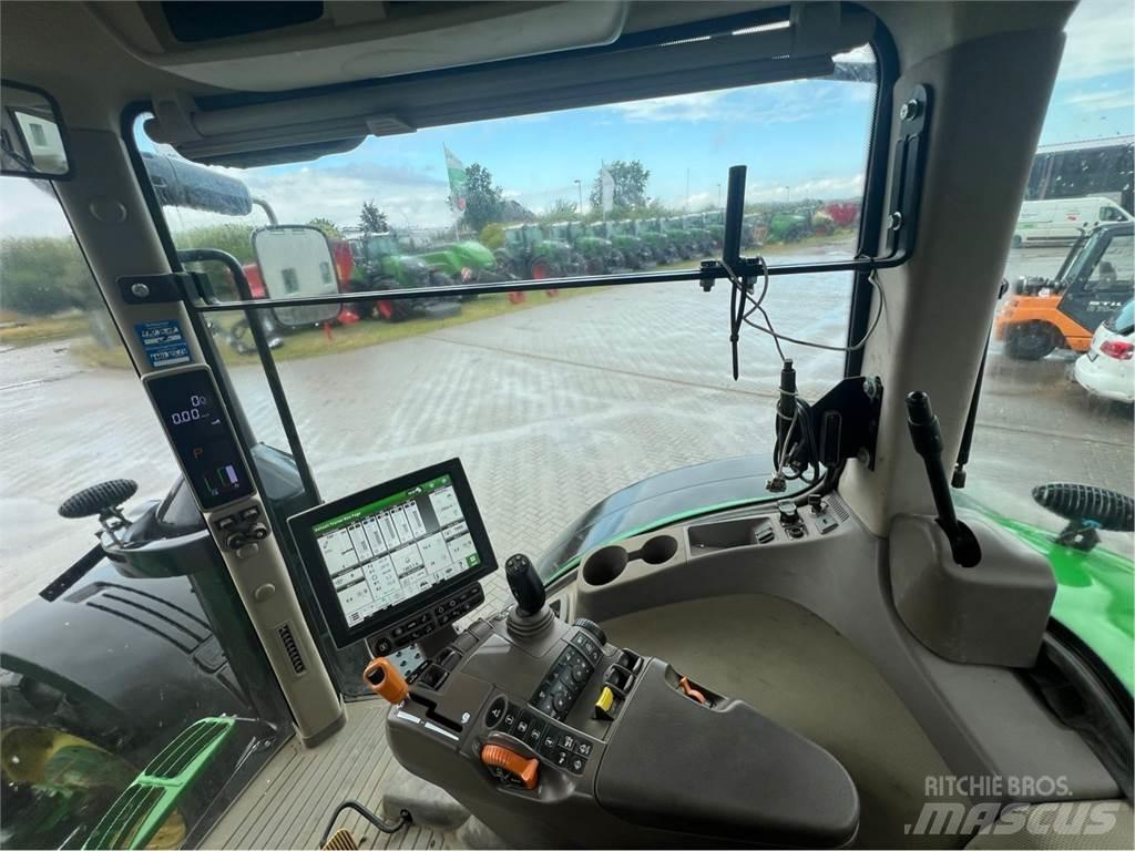 John Deere 7290R Traktori