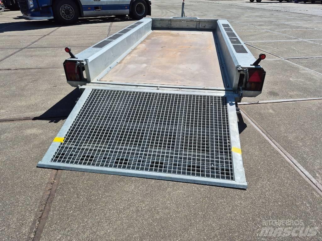 Proline P 302 Autotransporter prikolice
