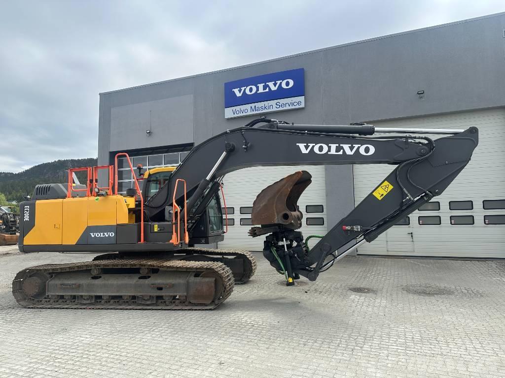 Volvo EC 200 EL Bageri guseničari
