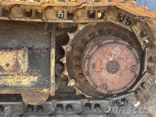 JCB Bandgrävare 220X Bageri guseničari