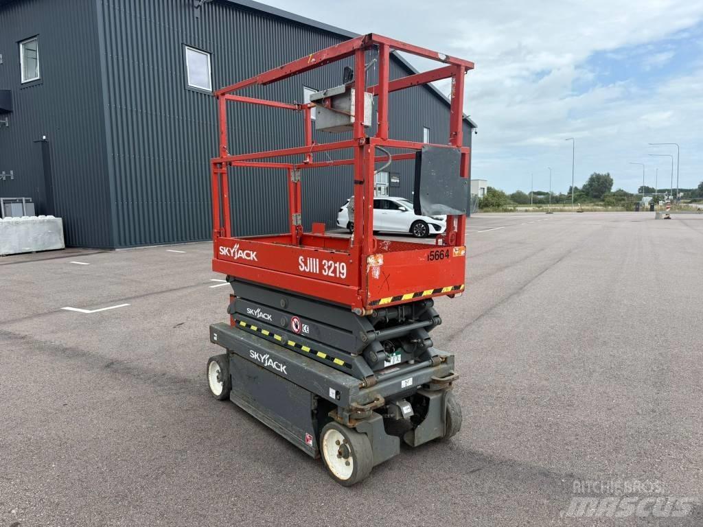 SkyJack SJ 3219 Makazaste platforme