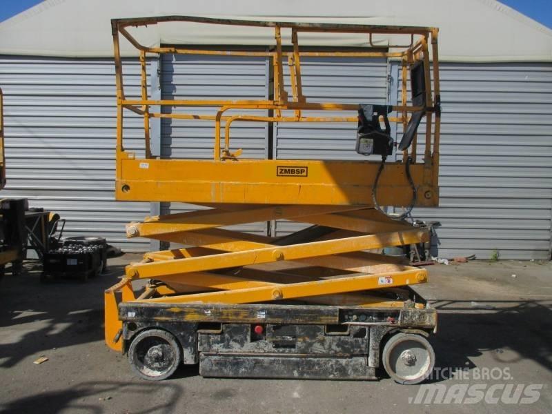 Haulotte Compact 8 Makazaste platforme