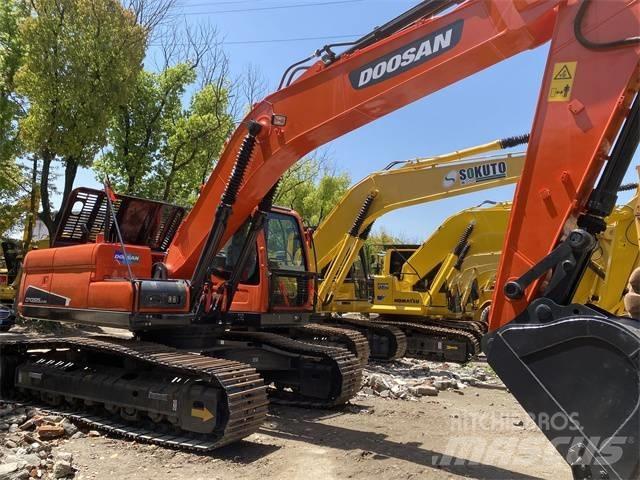 Doosan DX 225 LC Bageri guseničari