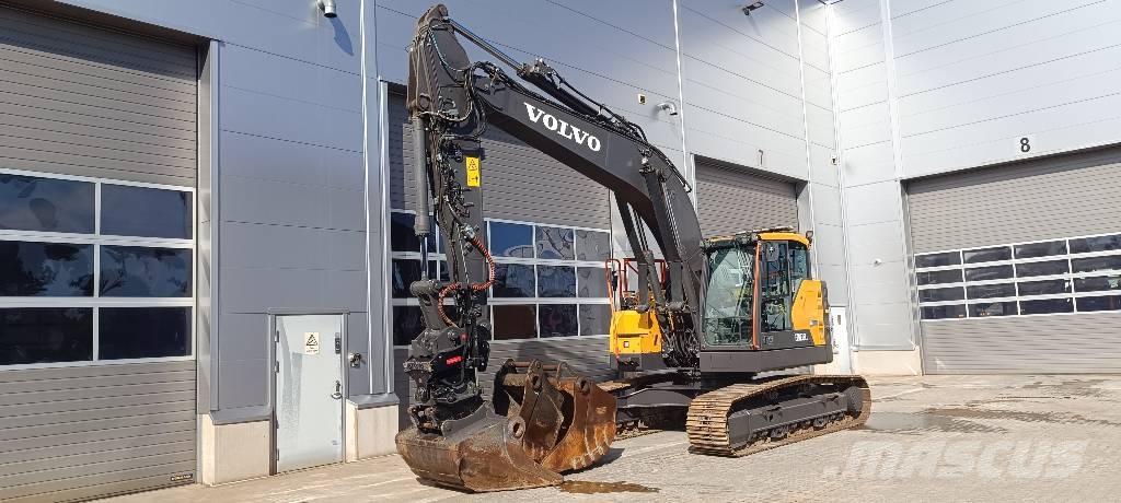 Volvo ECR235EL Bageri guseničari