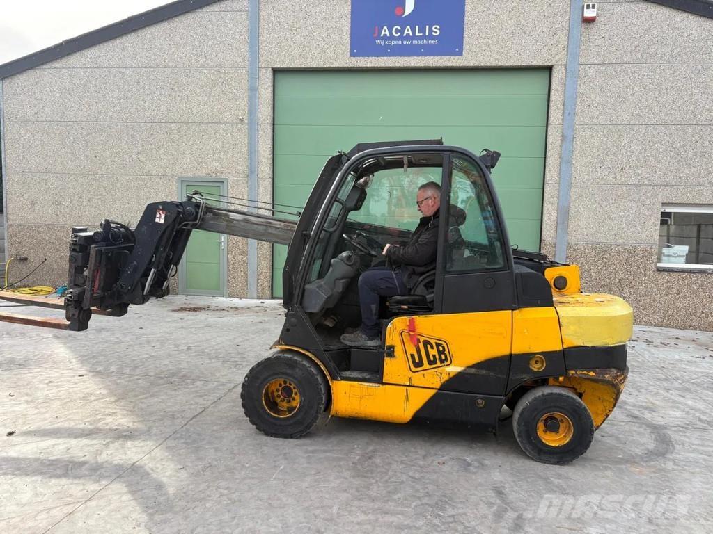 JCB TLT 35D TCR Poljoprivredni teleskopski utovarivači