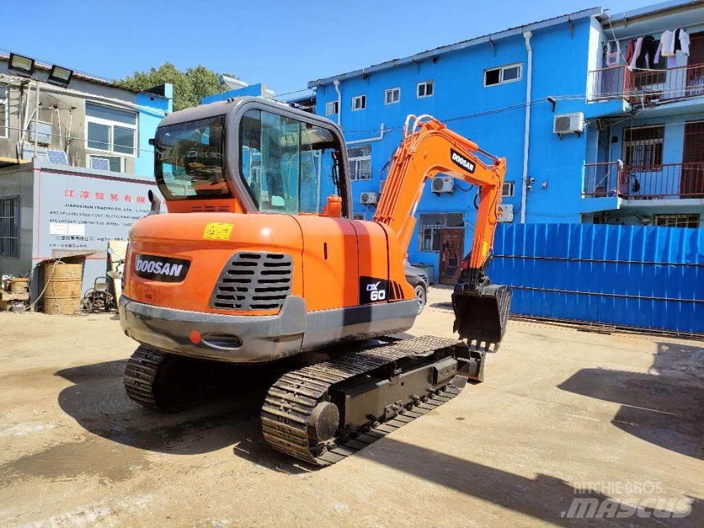 Doosan DX 60 Bageri guseničari