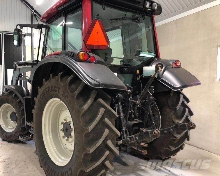 Valtra N 92 H Traktori