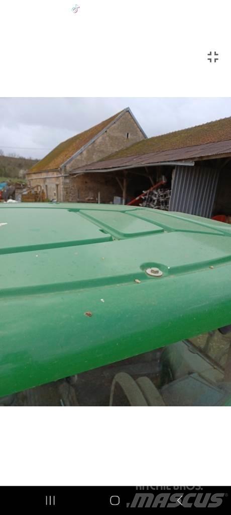 John Deere 6190R Traktori
