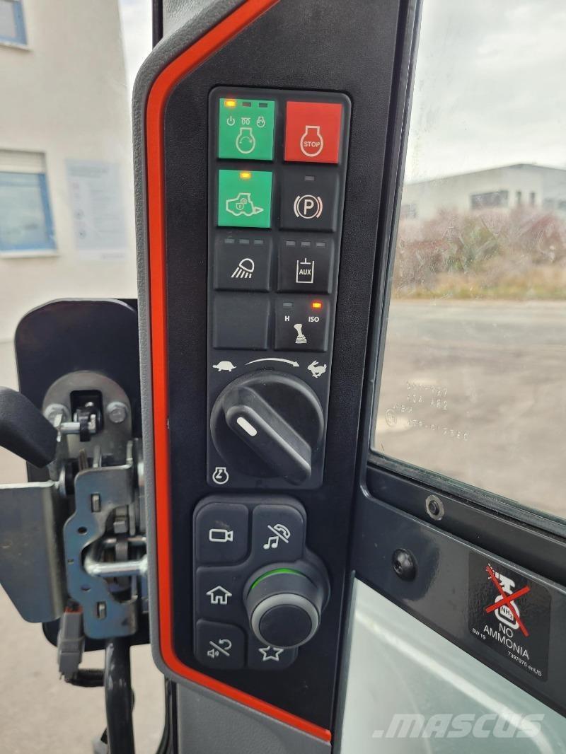 Bobcat S76 Mini utovarivači