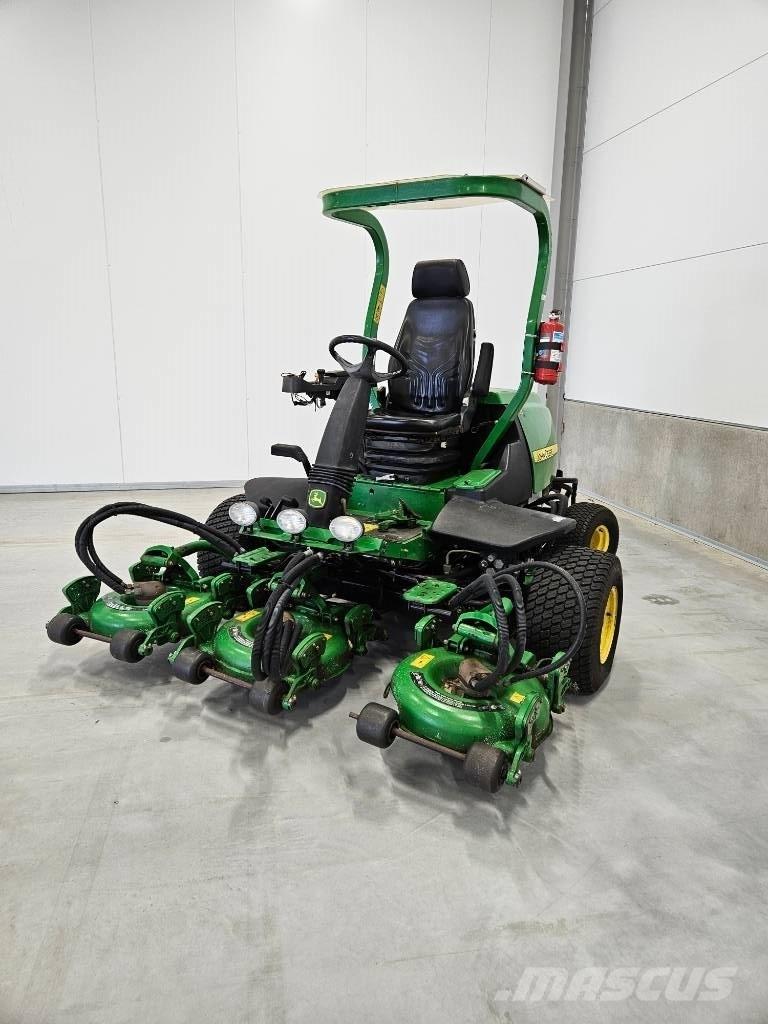 John Deere 8800 Traktorske kosilice