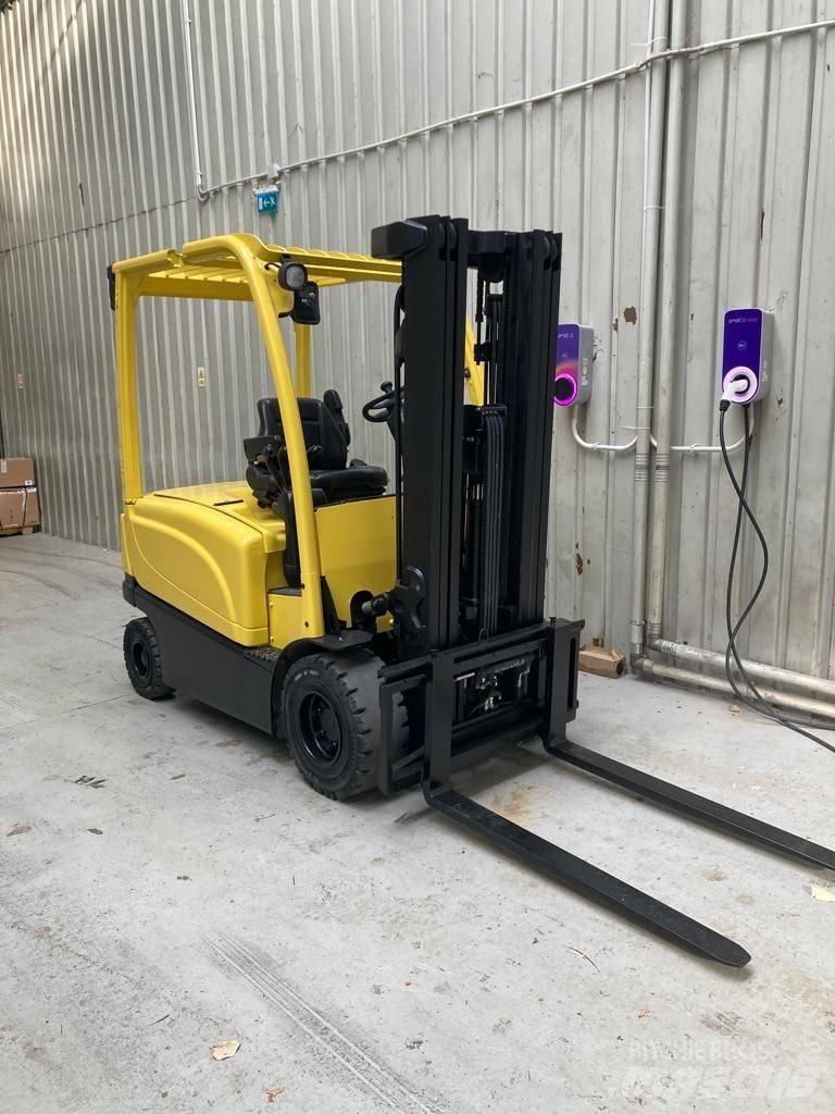 Hyster J2.5XN Električni viljuškari