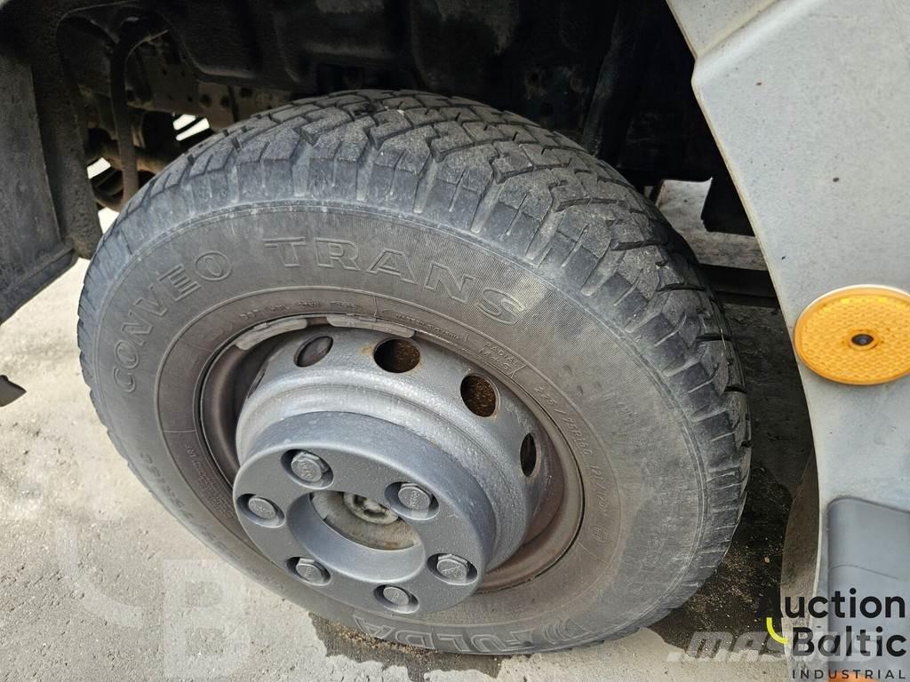 Iveco 75E14 Šleperi za vozila