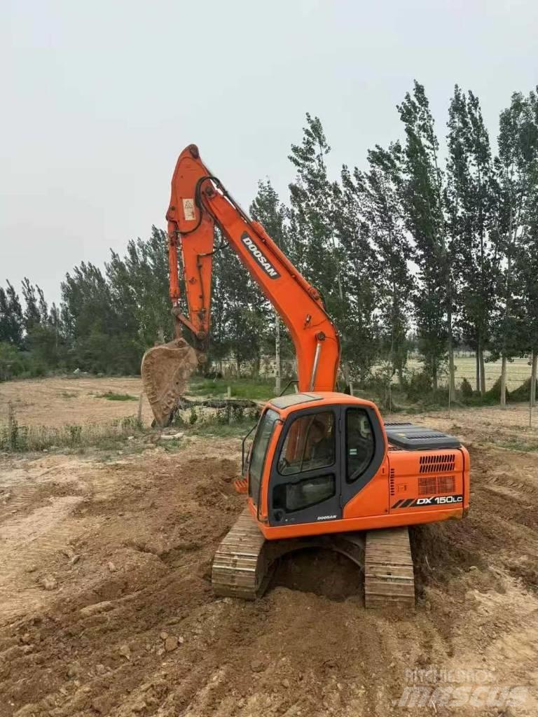 Doosan DX150 Bageri guseničari