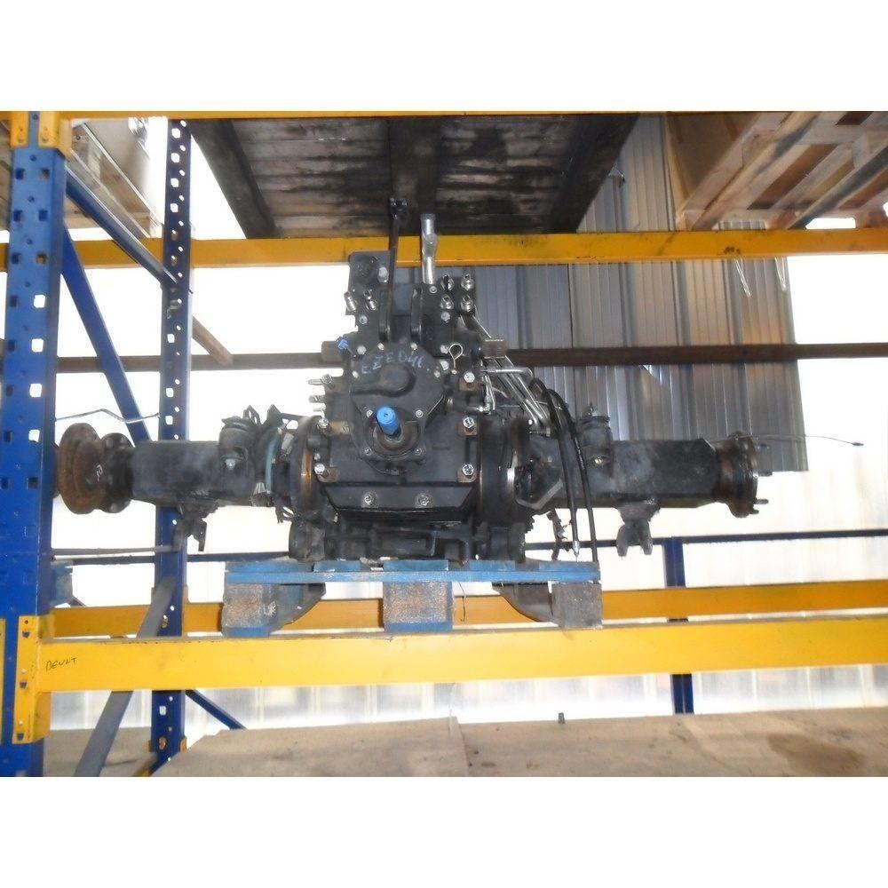 New Holland TS100A Menjač