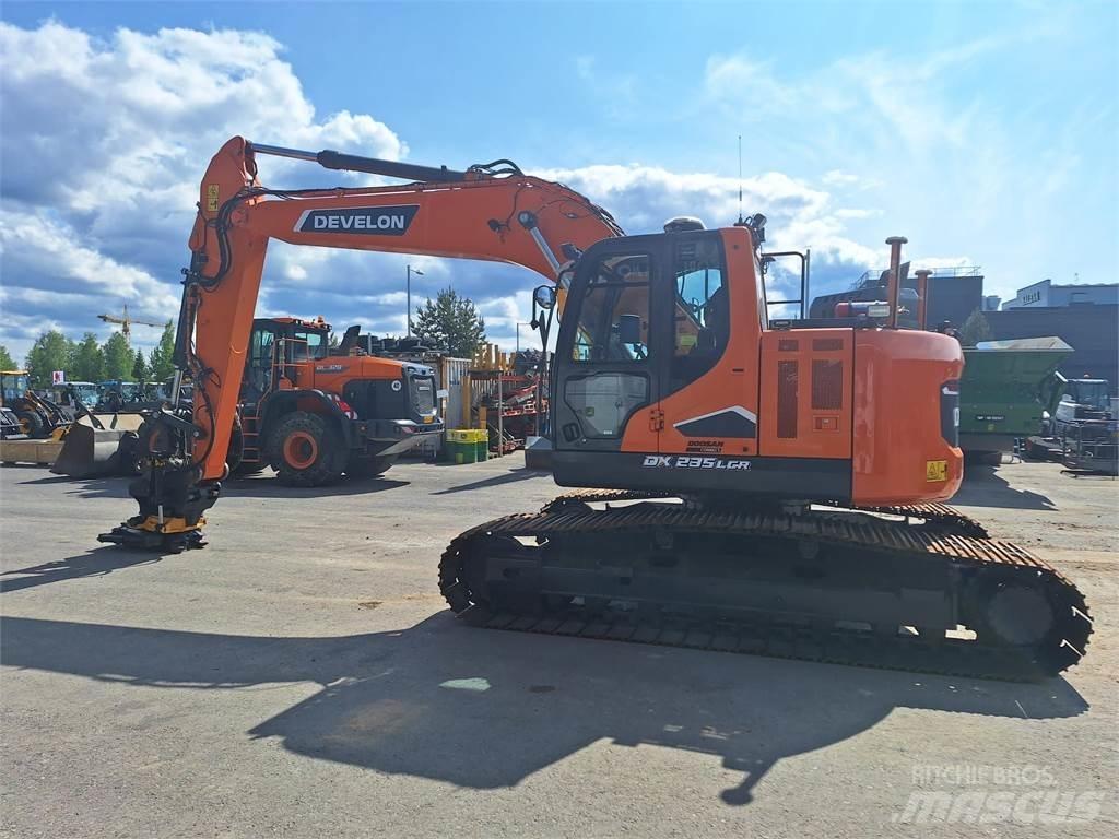 Doosan DX235LCR-7 Bageri guseničari
