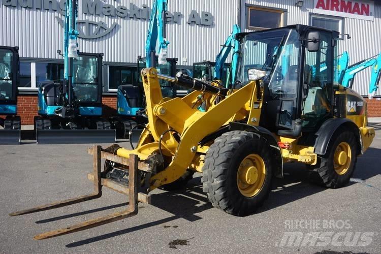 CAT 906M *Uthyres* Utovarivači na točkove