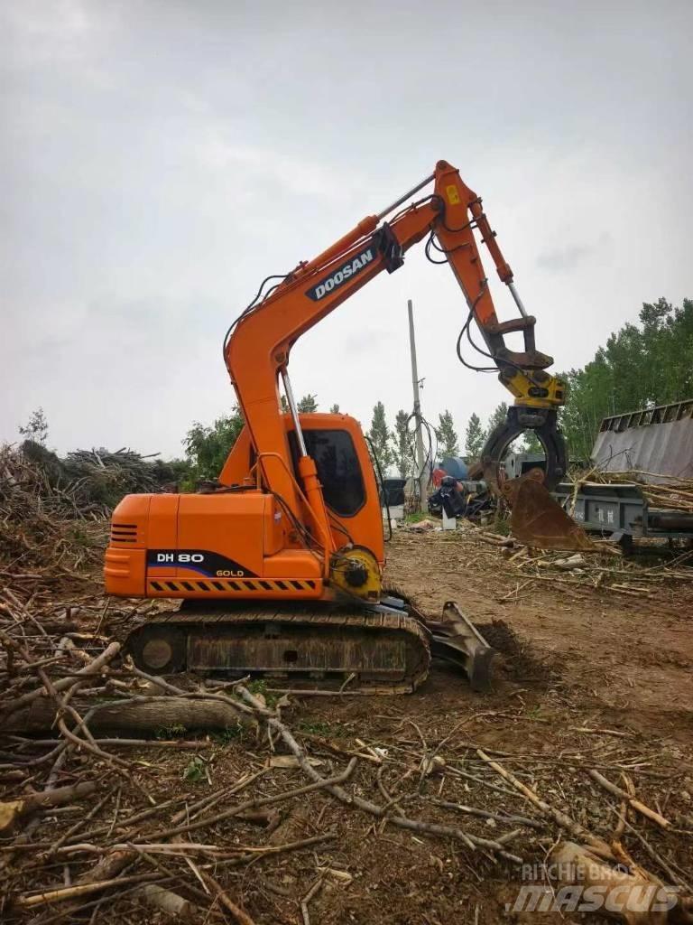Doosan DH80 Bageri guseničari
