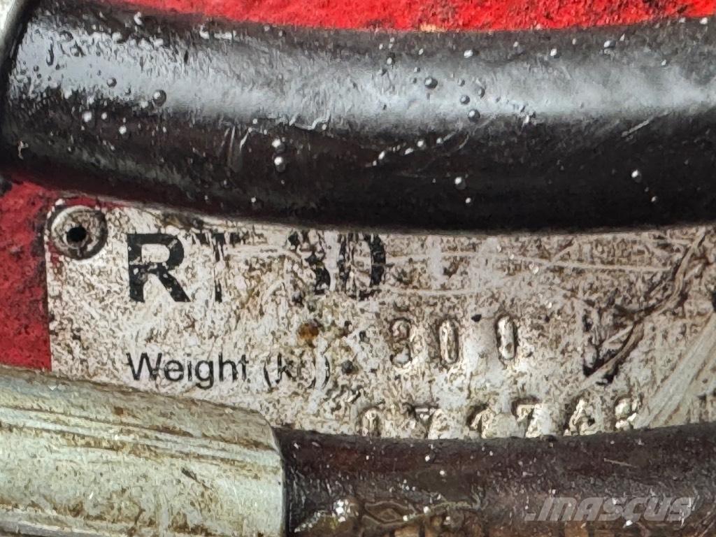 Komatsu PW 98 MR-6 Bageri točkaši