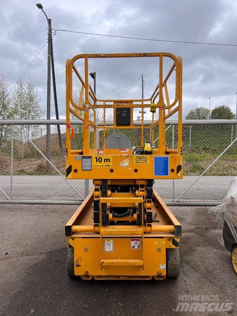 Haulotte Compact 12 Makazaste platforme