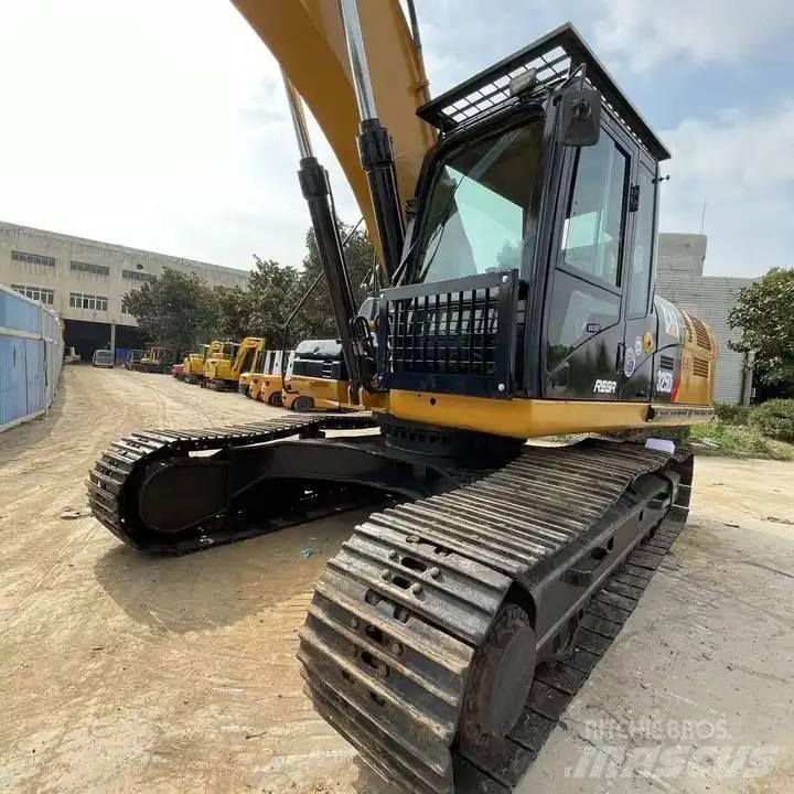 CAT 330D2 Bageri guseničari