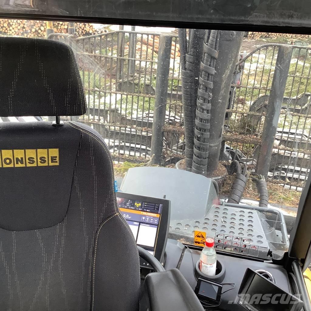 Ponsse Elephant King Forvarderi