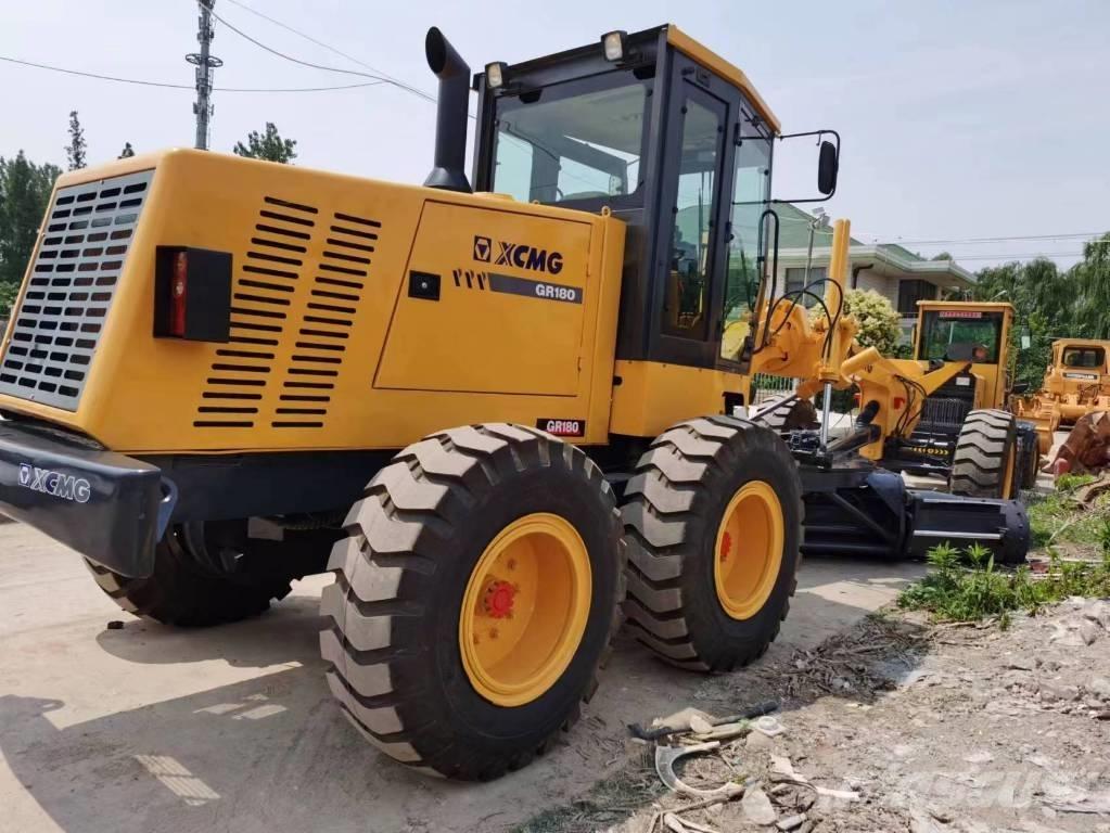 XCMG GR 215 Grejderi