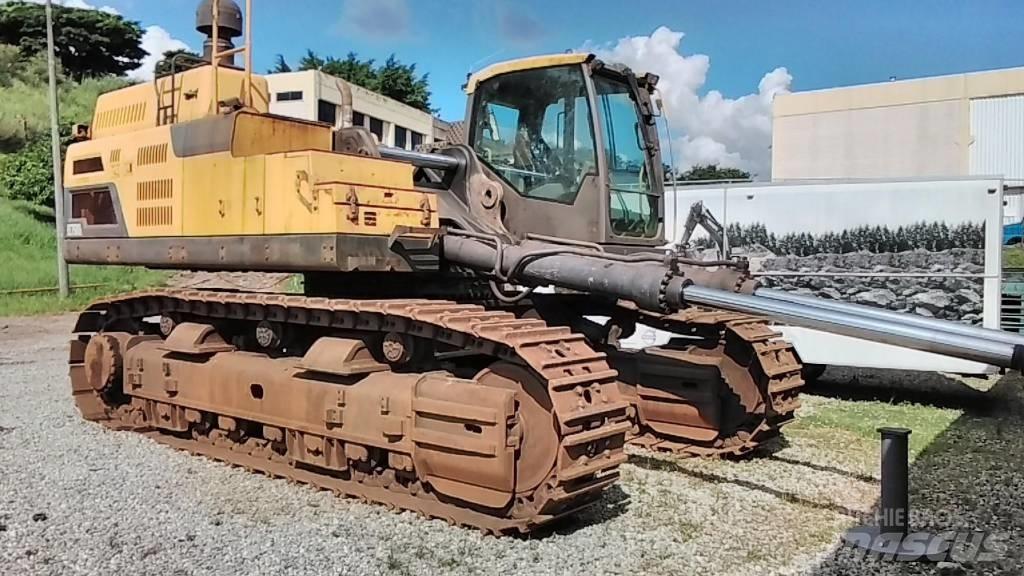 Volvo EC750D Bageri guseničari