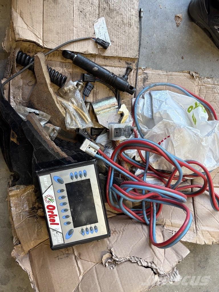 Orkel 1260 Prese/balirke za rolo bale