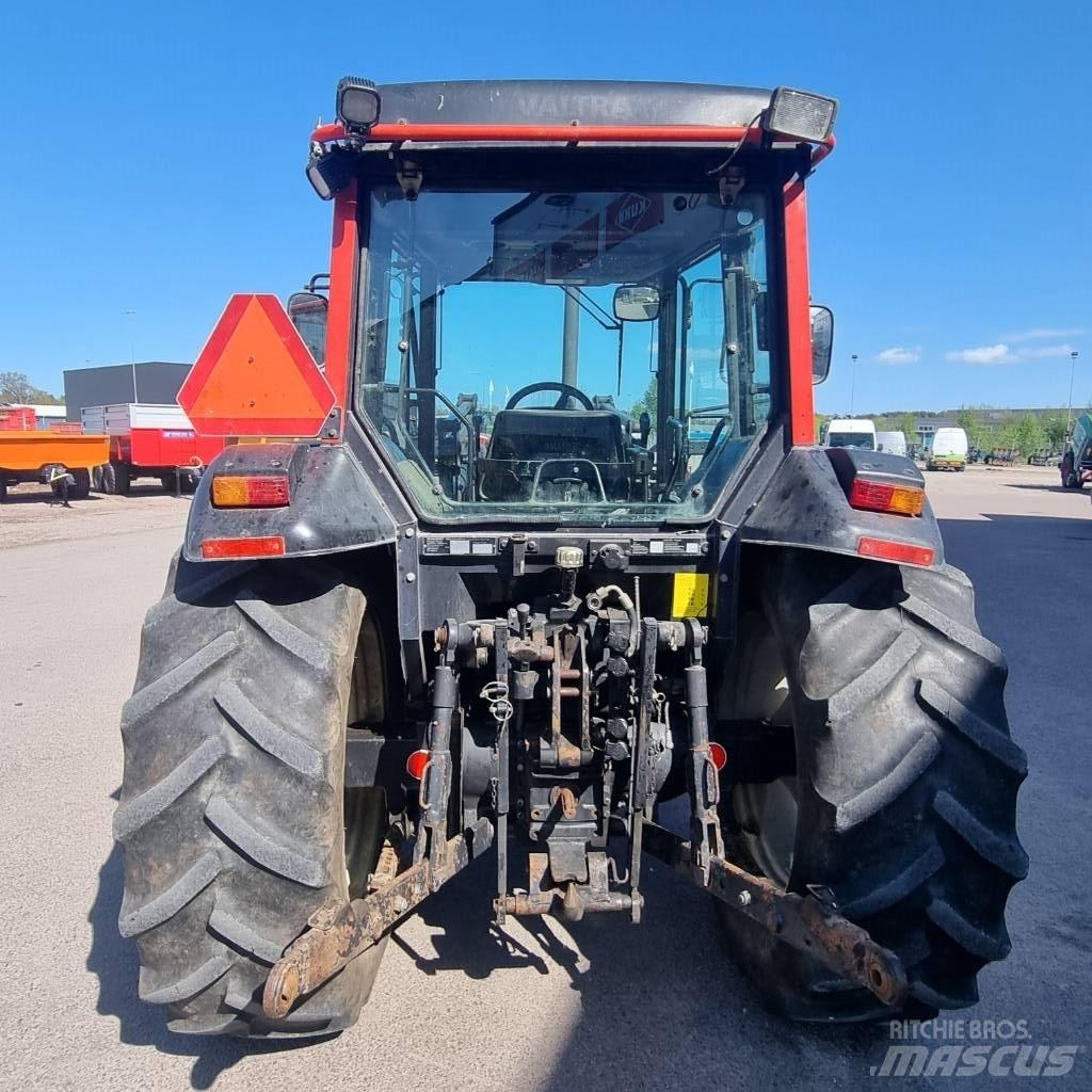 Valtra Valmet 900 Traktori