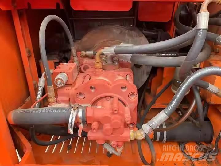 Doosan DH 150 LC-7 Bageri guseničari