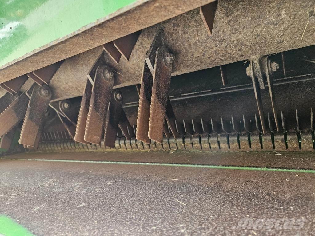 John Deere W540 Kombajni