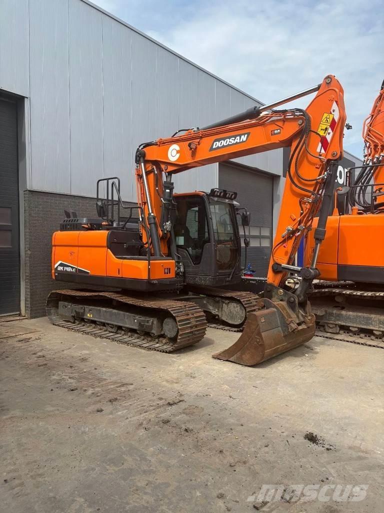 Develon DX140LC-7 Bageri guseničari