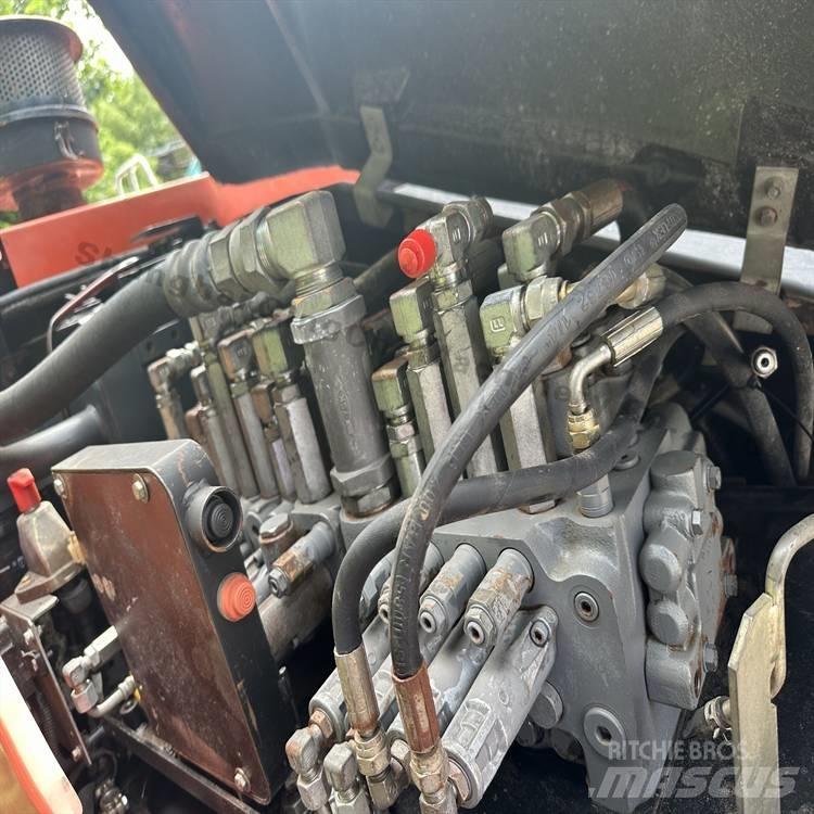 Kubota 183-3 Bageri guseničari